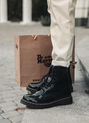 Dr. martens на хутрі 🍏 зимові жіночі лаковані черевики мартинси з хутром