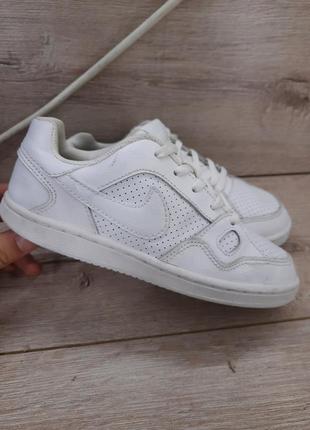 Кросівки nike