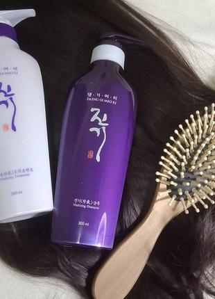 Відновлюючий шампунь проти випадання волосся daeng gi meo ri vitalizing shampoo, 500мл. 8