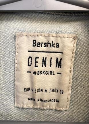 Джинсовая жилетка bershka4 фото