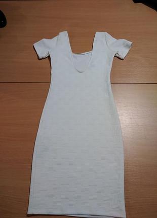 Білосніжна сукня xs bershka2 фото