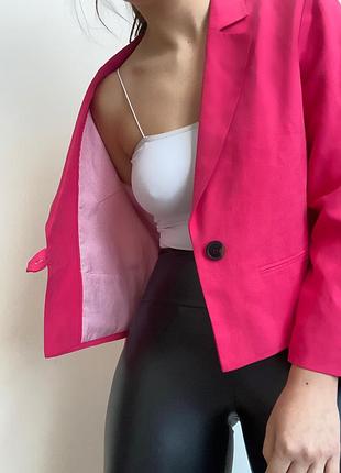 Шикарний піджачок в трендовому кольорі