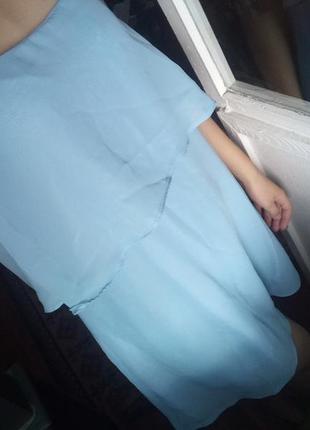 Платье шифоновое голубое с воланом3 фото