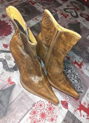 Ботинки - козаки,  полусапожки кожа, шикарный принт / шкіряні черевики2 фото