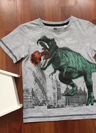 Футболка на 4-5 лет