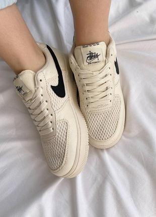 Женские кроссовки nike air force 1 '07 low fossil color x stussy beige