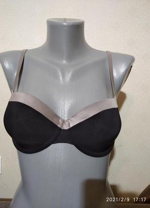 Отличный бюст анжелика, балконет  микрофибра calvin klein  32d