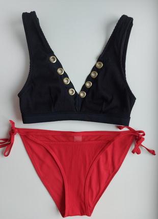 Купальник у рубчик