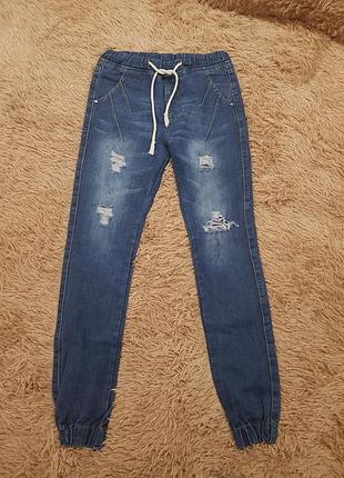 Джинсы джоггеры