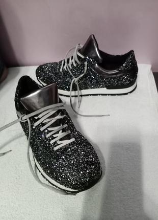 Кроссовки блестящие с крошкой