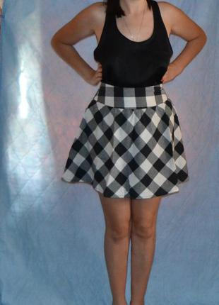 Тренд-стильная юбка в черно-белую клетка ,бренд ichi1 фото