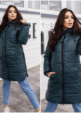 Весняні подовжені пальто з плащової тканини з капюшоном