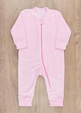 Велюровый комбинезон