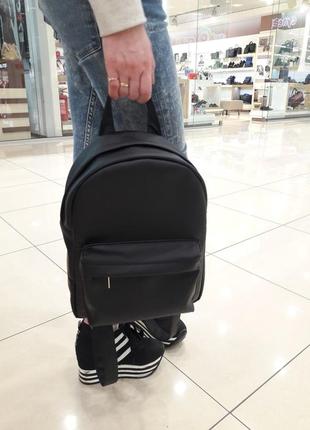 Жіночий стильний класичний чорний рюкзак для універу6 фото