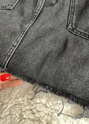 Чёрная джинсовая мини-юбка5 фото