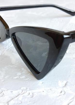 Вінтажні сонцезахисні окуляри метелик з чорною оправою5 фото