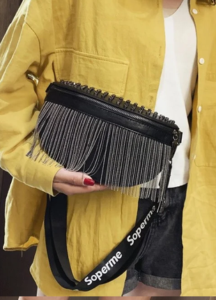 Женская черная стильная кожаная жіноча шкіряна сумка бананка женский клатч сумочка3 фото