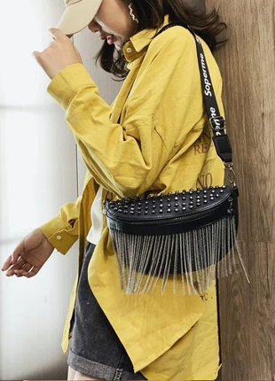 Женская черная стильная кожаная жіноча шкіряна сумка бананка женский клатч сумочка7 фото