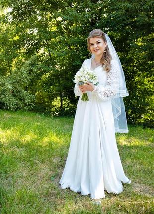 Весільне плаття з мережі салонів 