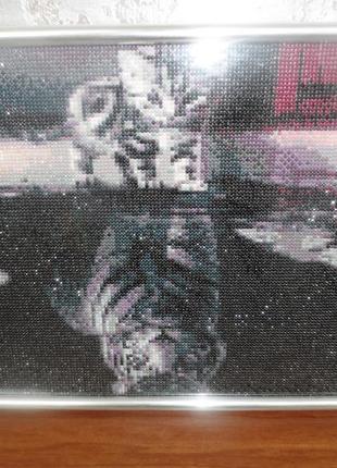 Алмазна вишивка, мозаїка кіт у відображення тигр2 фото