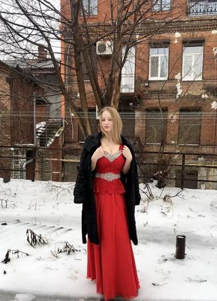 Сукню