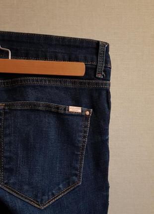 Классические узкие джинсы с обрезанным низом3 фото