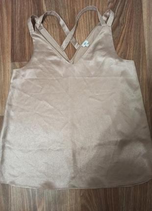 Шикарный топ с интересной спинкой