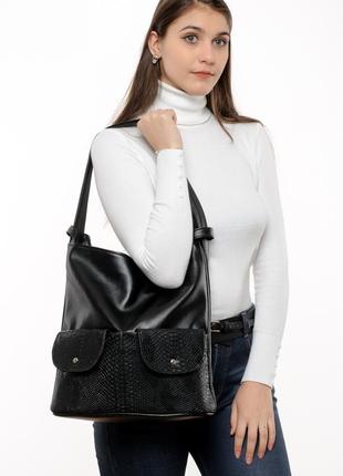 Стильний жіночий рюкзак-сумка трансформер (шопер) зміїний принт чорного кольору