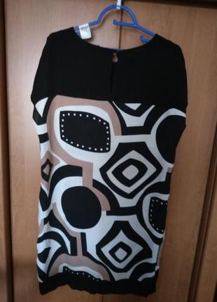 Легка сукня вільного крою з принтом2 фото