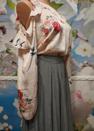 Блуза шелковая нежнейшей расцветки 12р. dorothy perkins