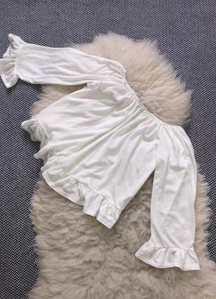 Блуза топ на плечи кофта рюши оборки волан