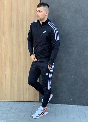 Спортивний костюм