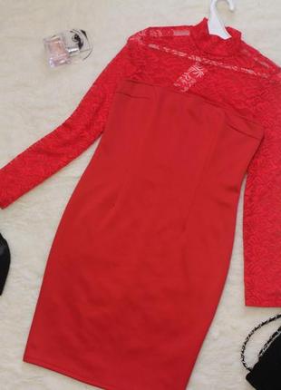 Червона сукня з ніжним гіпюром1 фото