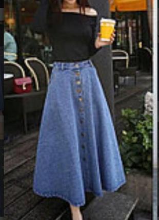 Легкая пышная юбка джинс на пуговицах