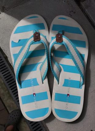 Шлепки въетнамки tommy hilfiger размер 40-41