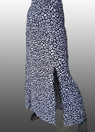 Актуальная чёрно-белая макси юбка с двумя разрезами/длинная юбка в пол/леопардовый принт