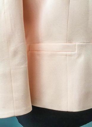 Пиджак нежно розово-персикового цвета британского бренда  phase eight5 фото