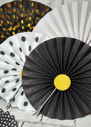 Набор бумажных подвесных вееров гармошек, белые с золотом, 8 шт