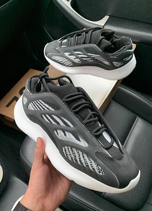 Кроссовки adidas yeezy 700 v3 black white кросівки