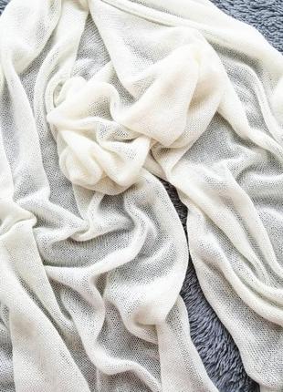 Розкішний шарф з тонкої вовни