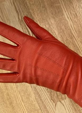 Новые рыжие кожанные перчатки4 фото