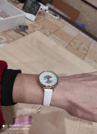 Стильные женские часы, новая коллекция! обалденное качество!3 фото