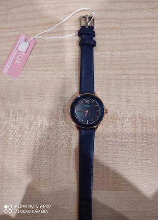 Стильные женские часы новая коллекция. обалденное качество.4 фото