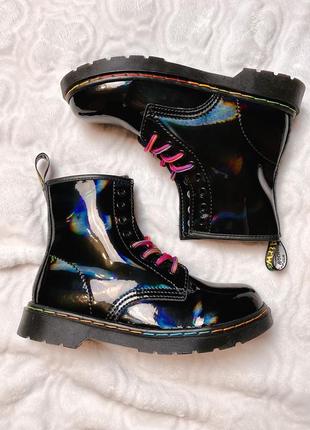 Dr. martens rainbow patent boot 1460 неформальные ботинки панк гранж8 фото