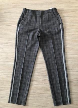 Стильные штаны с лампасами брюки кежьюал от opus, размер 38, укр 44-46