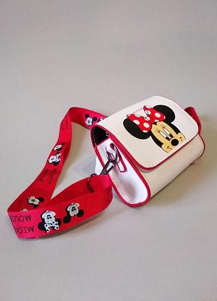 Мини сумочка с minnie