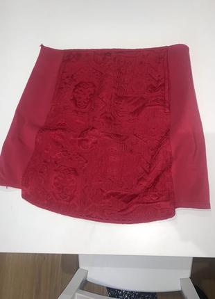 Супер стильная мини юбка с вишивкой {цвет бордо}2 фото