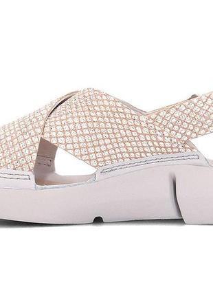 Р.35.5, 37, 37.5, 38.5, 39,40 . clarks кожаные босоножки оригинал7 фото