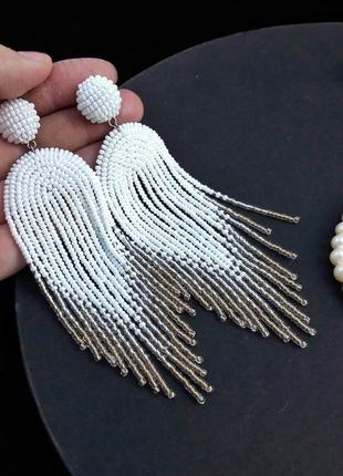 Довгі білі сережки з бісерної бахрамов для нареченої, весільні сережки