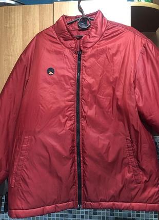 Курточка женская